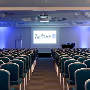 Radisson Blu Toulouse Airport Otel