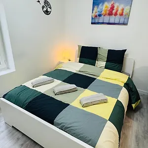 https://nid-confort.hotels-rhonealpes.com